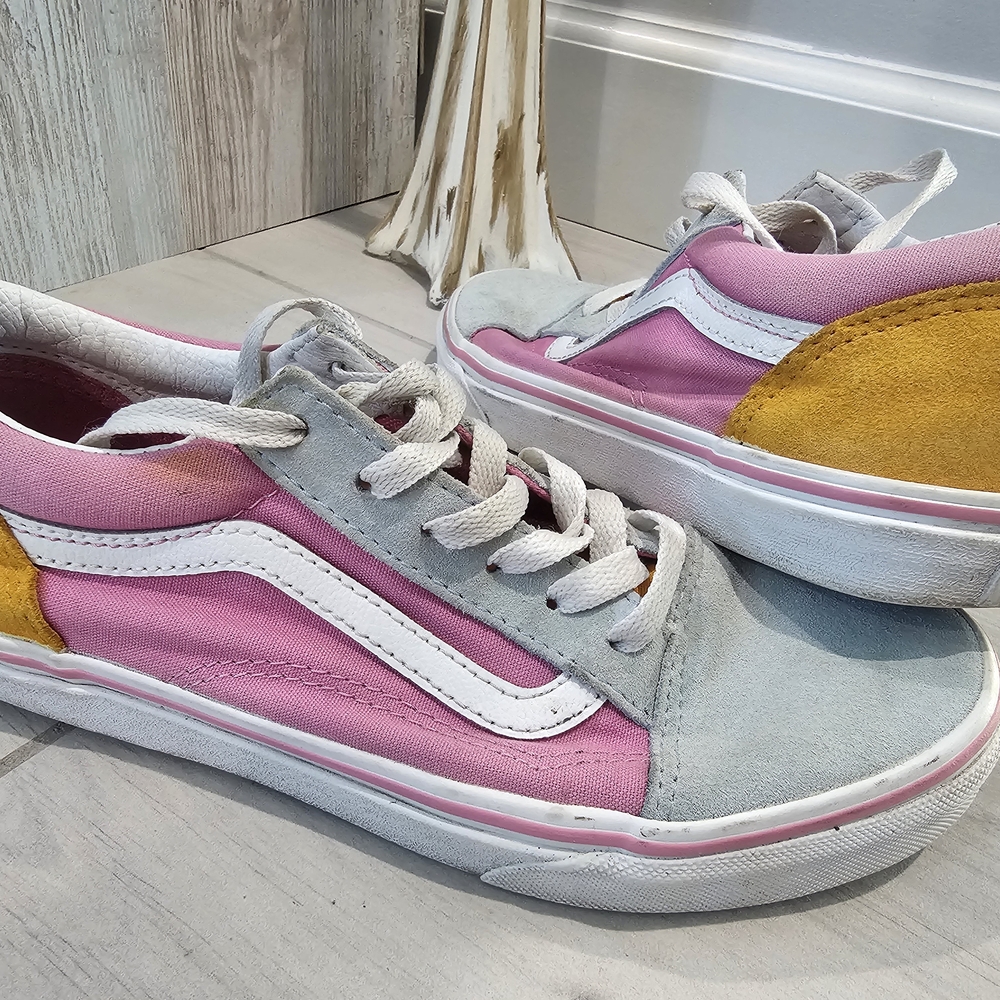 Vans Girls Sneakers Pink Yellow Blue Lace Up Multicolor Size 5.5Y